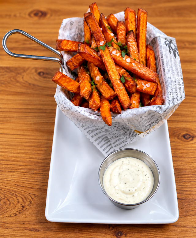 HONEY HUSH SWEET POTATO FRIES.